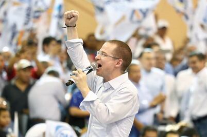 Reprocha Anaya reforma educativa