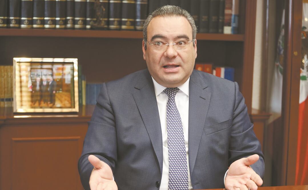 Carlos Romero Aranda dijo que los delitos fiscales y financieros se entrelazan con conductas ilegales durante los procesos electorales. Foto: ARCHIVO EL UNIVERSAL