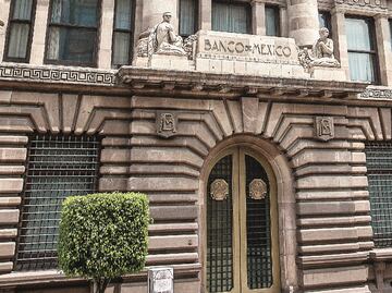 Banxico sube principal tasa de interés de 5.5% a 6%, segunda alza seguida de medio punto porcentual