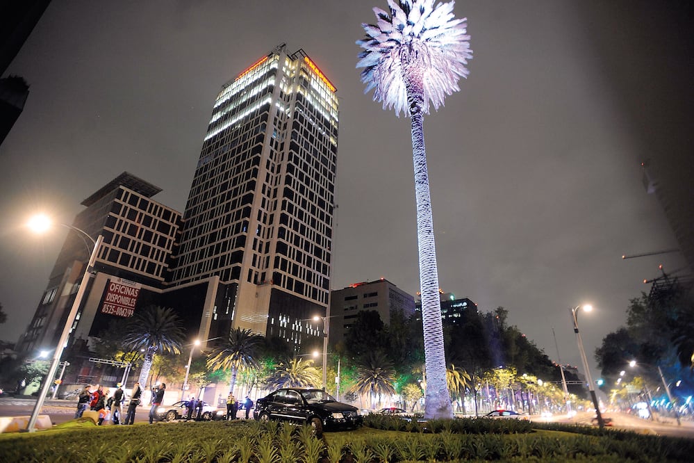 Horario. El balizamiento se realiza en el tramo de Periférico a la Palma, de 23:00 a 5:00 horas.