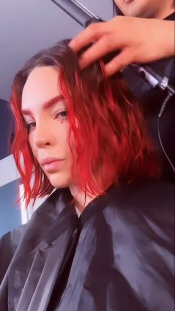 Belinda causa furor en redes sociales por su nuevo look. Foto: Instagram