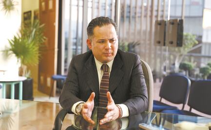 Vamos a seguir la huella de dinero de políticos en el extranjero: UIF