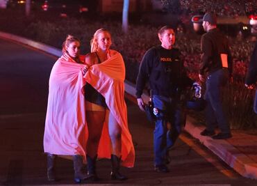Asistentes a bar de California eran sobrevivientes del tiroteo en Las Vegas