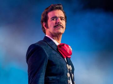 TelevisaUnivision obtiene suspensión para seguir transmitiendo la serie de Chente