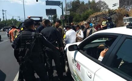 Sedema busca impedir multa de tránsito y riñe con policías