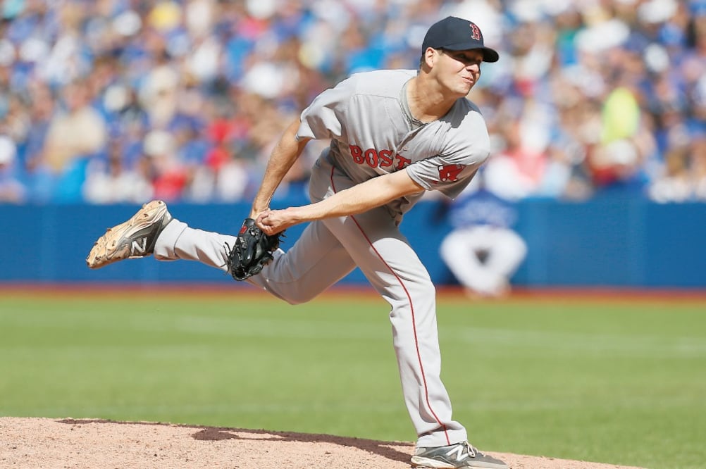 El pitcher de Red Sox, Rich Hill (1-0), ponchó a 10 rivales para apuntarse su primera victoria desde el 14 de julio de 2013 (JOHN E. SOKOLOWSKI. USA TODAY SPORTS)