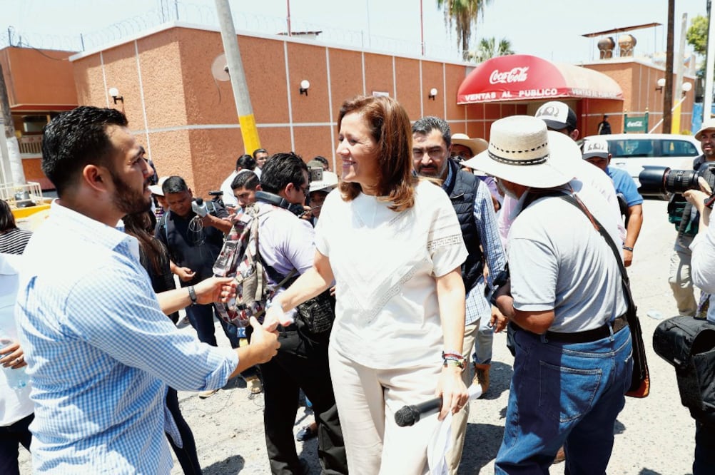 Margarita Zavala visitó una refresquera que recientemente fue cerrada por extorsiones del crimen en Guerrero. (YADÍN XOLALPA. EL UNIVERSAL)