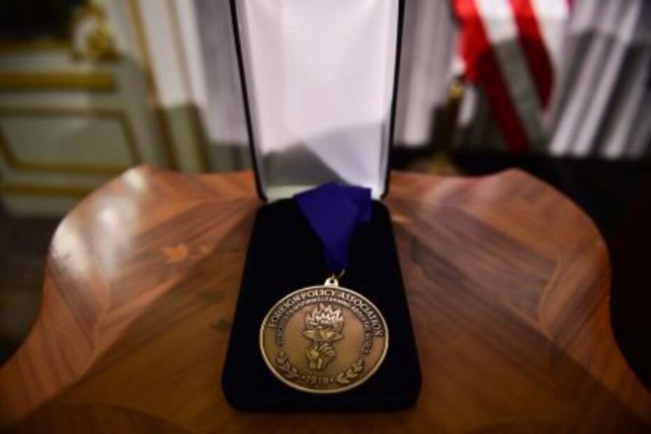 El presidente Peña Nieto recibe Premio al Estadista