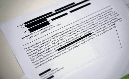 Nuevos archivos Epstein cuentan con múltiples referencias a Trump
