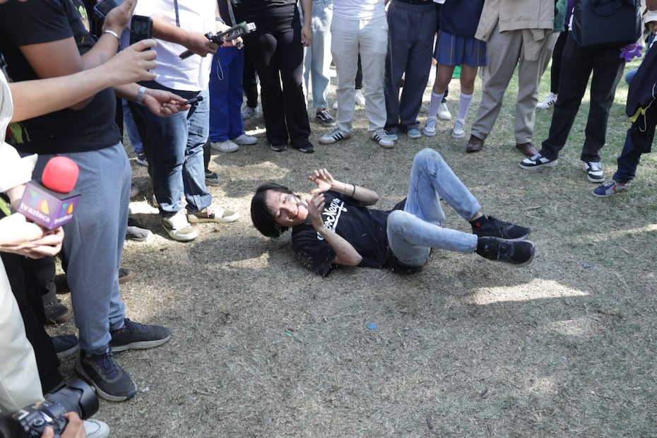 Diversos medios asistieron expectante a lo que pudiera ocurrir, sin embargo, los Therians no hicieron su aparición estelar. Foto: Fernanda Rojas / EL UNIVERSAL