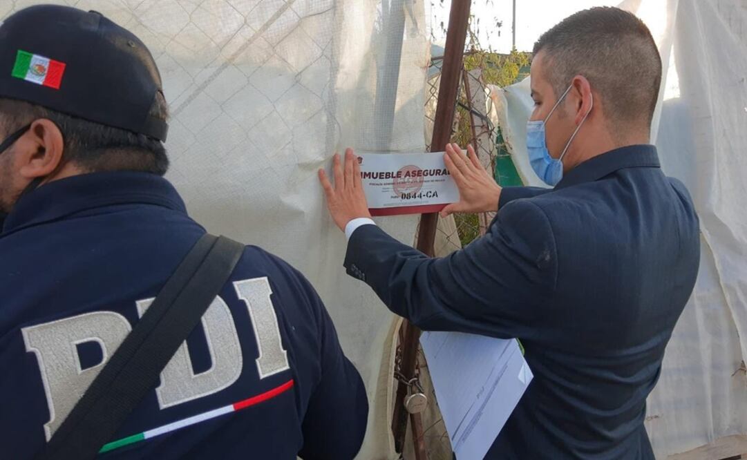 También fueron fueron decomisadas 25 dosis de marihuana, equipos telefónicos y dos vehículos. Foto: Especial
