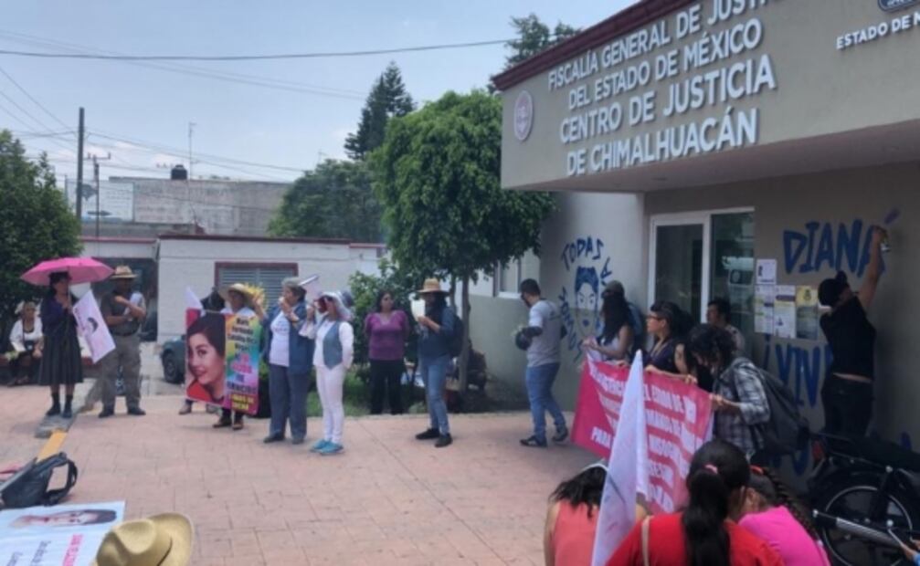 Familiares de víctimas de feminicidio marchan y exigen justicia en Edomex