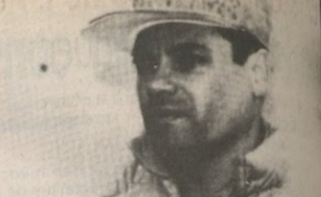 Joaquín Guzmán Loera con el uniforme reglamentario del penal. Fotos: Hemeroteca/El Universal