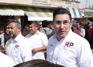 Yerno de Elba Esther es captado en evento de AMLO en Hidalgo