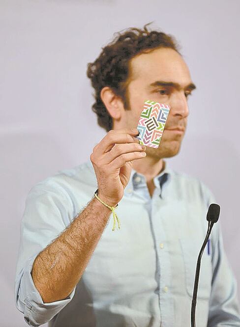 Sin complicaciones. Andrés Lajous dijo que no tendrán que actualizar la tarjeta cada año, pues conocen el estado de cada usuario. ESPECIAL