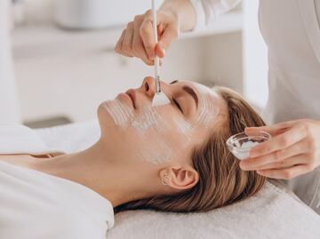 Para qué sirve ponerse aceite de oliva con bicarbonato en la cara