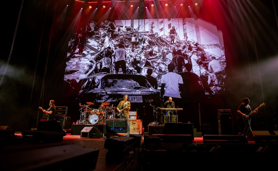 La banda mexicana logró llenar el escenario principal del festival. Crédito: Zeús López