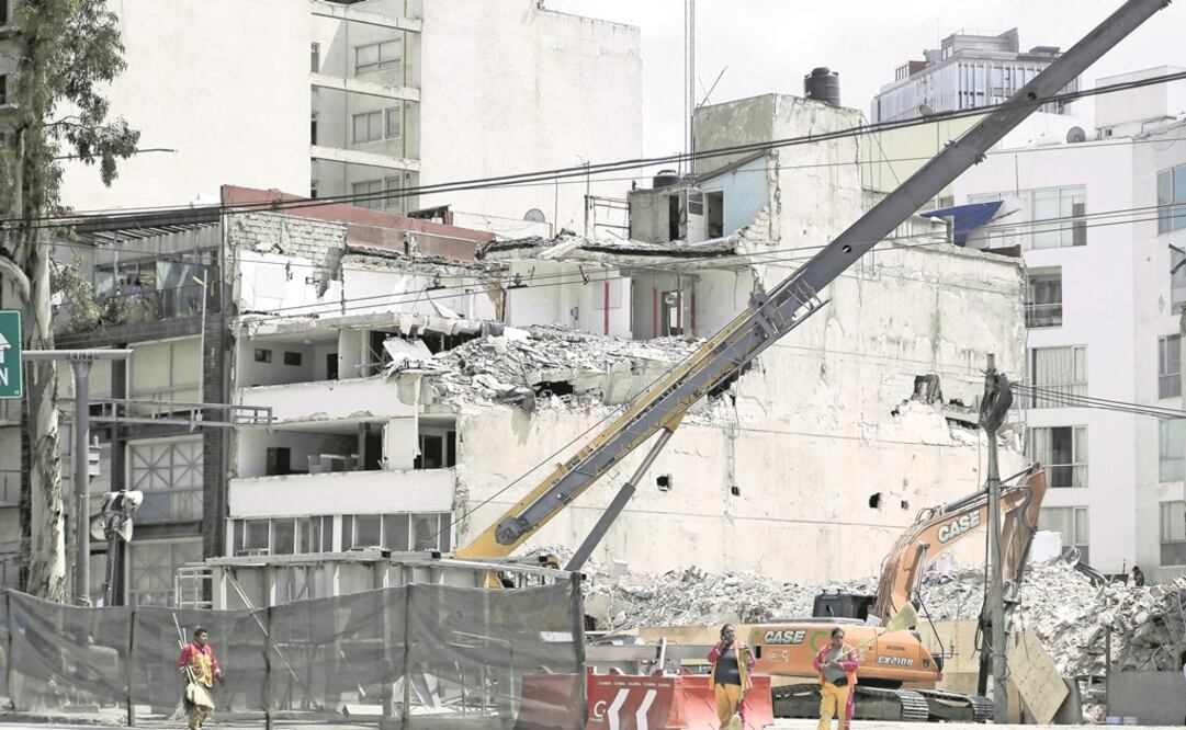 En el predio de 780 metros cuadrados, ubicado en la colonia Roma, se ubicaba un edificio que albergaba oficinas y consultorios (Foto: Archivo / EL UNIVERSAL)