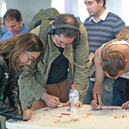Siguió la clonación de votos en la consulta... pero menos