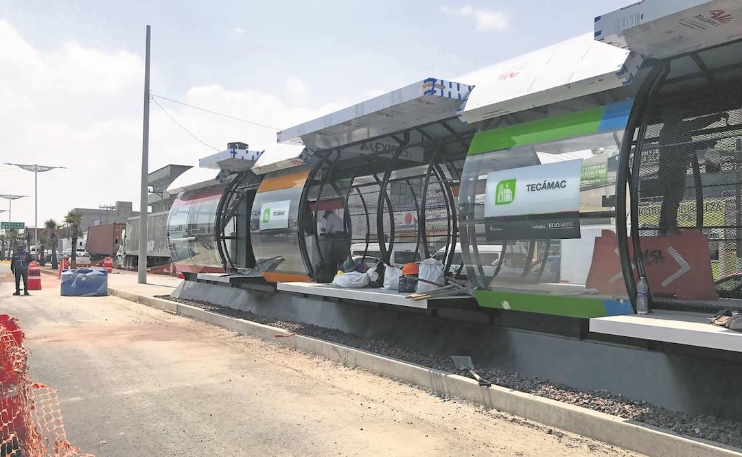 Aspectos de la estación Tecámac del Mexibús. Según empleados, las estructuras son prefabricadas y únicamente se montan, lo que facilita el trabajo respecto a otras líneas de este sistema. Foto: Emilio Fernández/ EL UNIVERSAL.