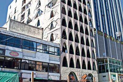 A dos meses del 19-S avanza lento la demolición de inmuebles dañados