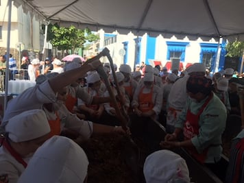 Sinaloa logra record Guiness con aguachile más grande del mundo