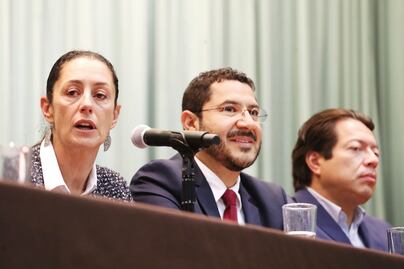 Morena transparenta encuesta tras presión