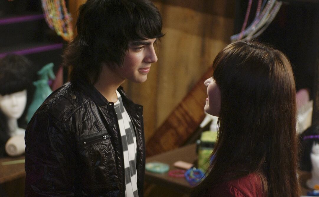 Escenas de la película "Camp Rock" protagonizada por Demi Lovato. Foto: AP /Disney Channel, Bob D'Amico, Archivo EL UNIVERSAL.