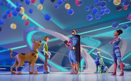 Shaggy y Scooby buscan detener complot de perro fantasma