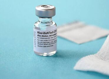 Ómicron evade parcialmente protección de vacuna Pfizer: estudio