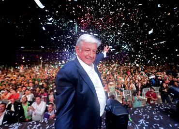 AMLO anuncia equipo de transición; afirma que se reunirá con Peña Nieto el próximo martes