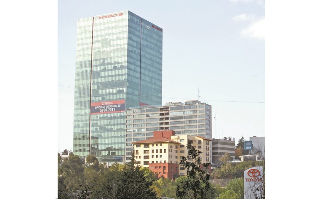 Santa Fe cerró el año con 347 mil metros de oficinas vacías. Foto: ARCHIVO EL UNIVERSAL