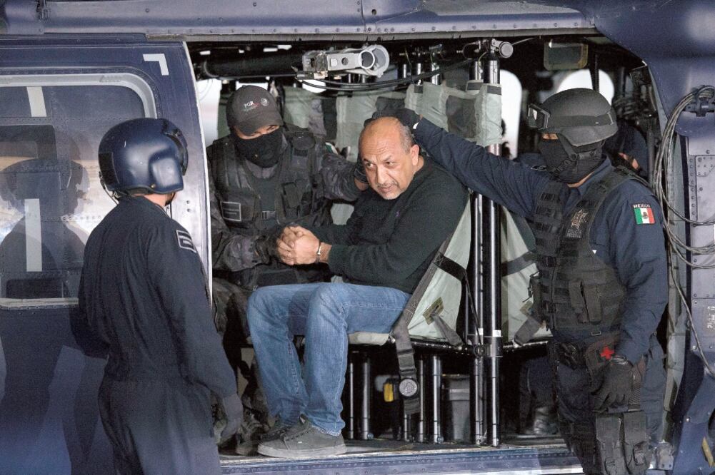 Chuky pertenecía a Los Caballeros Templarios, organización fundada por Servando Gómez La Tuta (en la foto) capturado en febrero de este año (ARCHIVO EL UNIVERSAL)