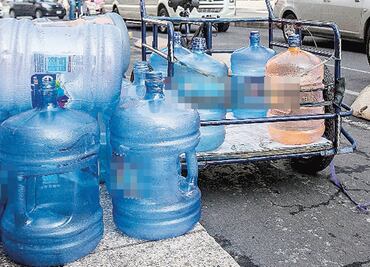 PAN en Congreso CDMX va por agua embotellada libre de bacterias