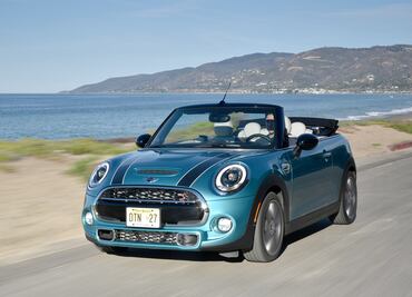 MINI Cooper Convertible llega a México