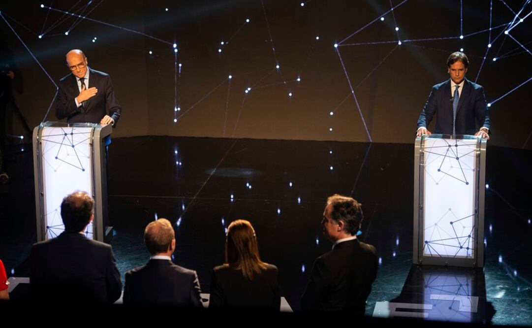 Los candidatos Daniel Martínez y Luis Lacalle Pou (Foto: AP)