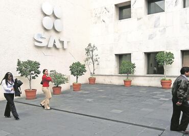 SAT detecta 60 empresas con indicios de lavado de dinero