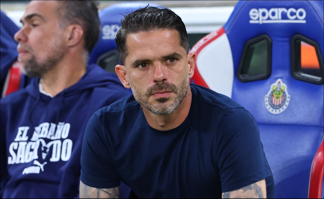 Fernando Gago espera el dinero de Boca Juniors para dejar a las Chivas - Foto: Imago7