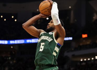 Sin Giannis Antetokounmpo, los Bucks ganan el primer partido de playoffs