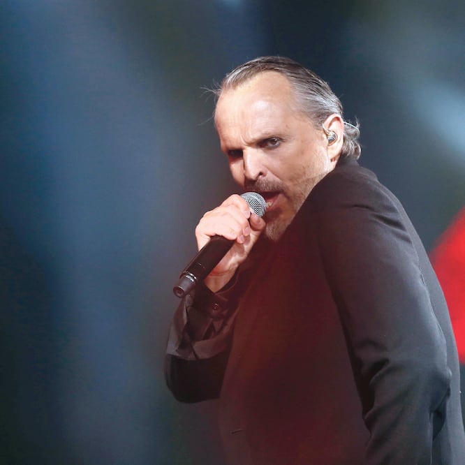 Bosé cuida su imagen