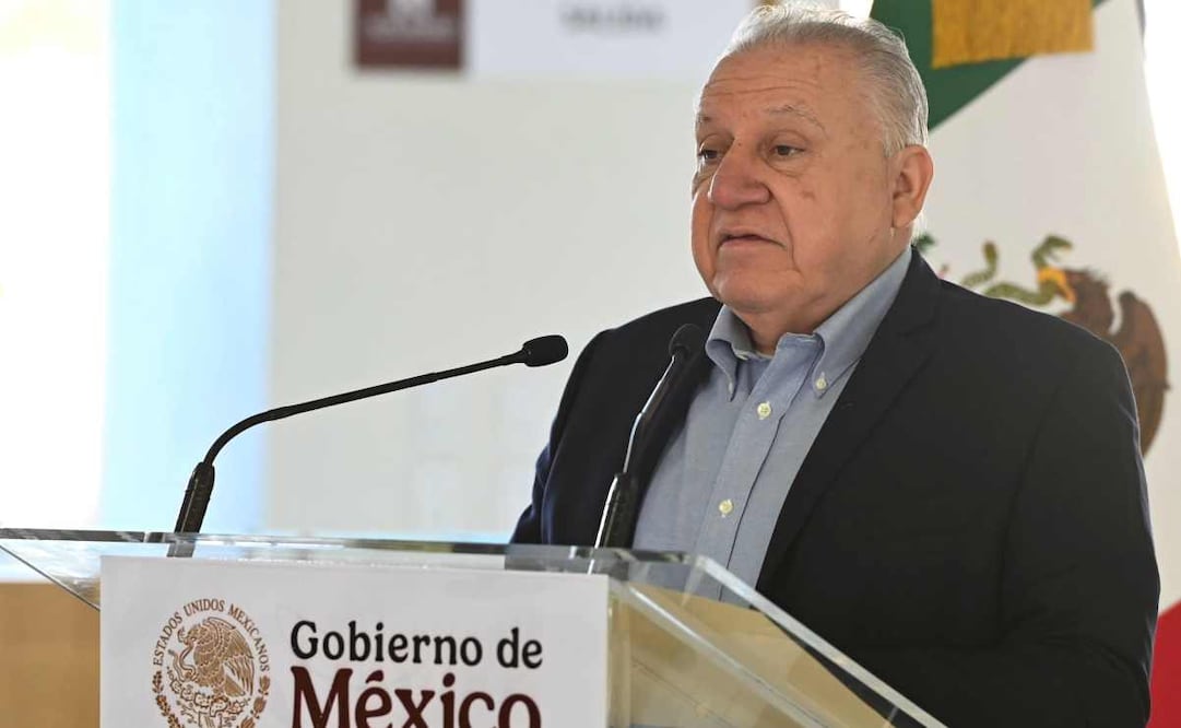 El director del organismo, Rafael Marín Mollinedo, durante la inauguración de las nuevas instalaciones de la Agencia Nacional de Aduanas de México (ANAM) en Nuevo Laredo. Foto: Presidencia
