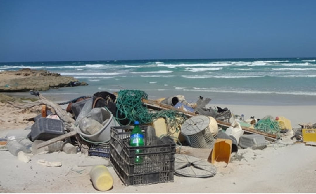 El proyecto proporcionará un conjunto preliminar de requisitos para que los satélites detecten desechos plásticos marinos en el infrarrojo de onda corta. (FOTO: ESA)