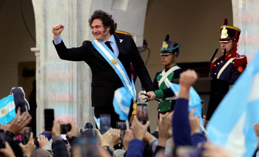 El mandatario ha manifestado su lealtad tanto al republicano como a otros líderes de la derecha global, lo que se traduce en una postura favorable a políticas conservadoras. Foto: AP/Archivo