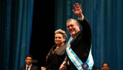 Tribunal electoral anula al partido político del presidente de Guatemala; buscarán dejar sin validez la cancelación