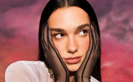 Dua Lipa presume sus sneakerinas, los tenis favoritos de la temporada