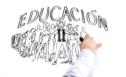 En Día del Maestro, AMLO invita a votar por "la maestra Delfina"