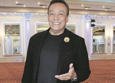 Carlos Cuevas enaltece al romance