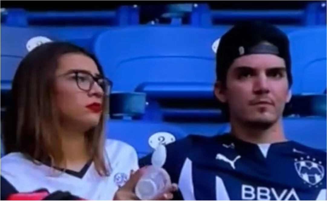 VIDEO: Transmisión habría revelado infidelidad de aficionados en el partido de Rayados / FOTO: ESPECIAL