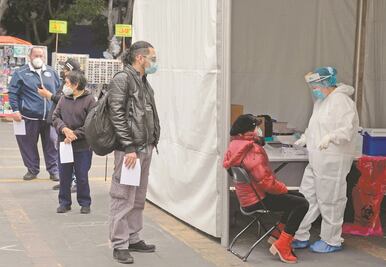 Al borde de pasar a semáforo rojo, 10 entidades: Ssa