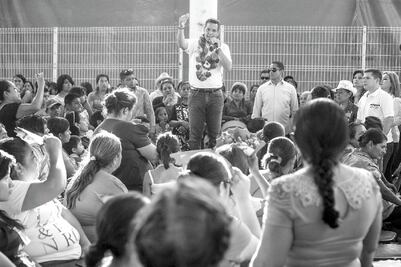 Murat ofrece terminar con corrupción policial